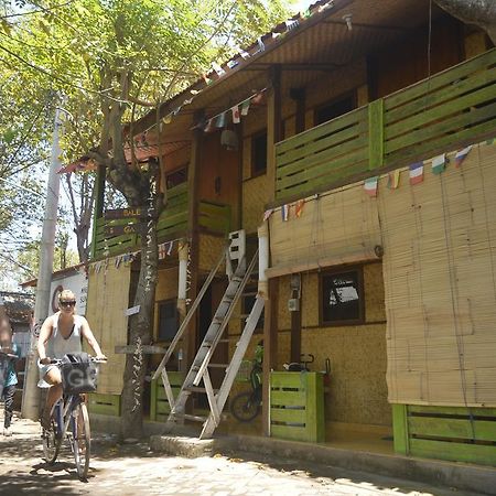 Gili Bale Ray Gili Trawangan Exterior photo